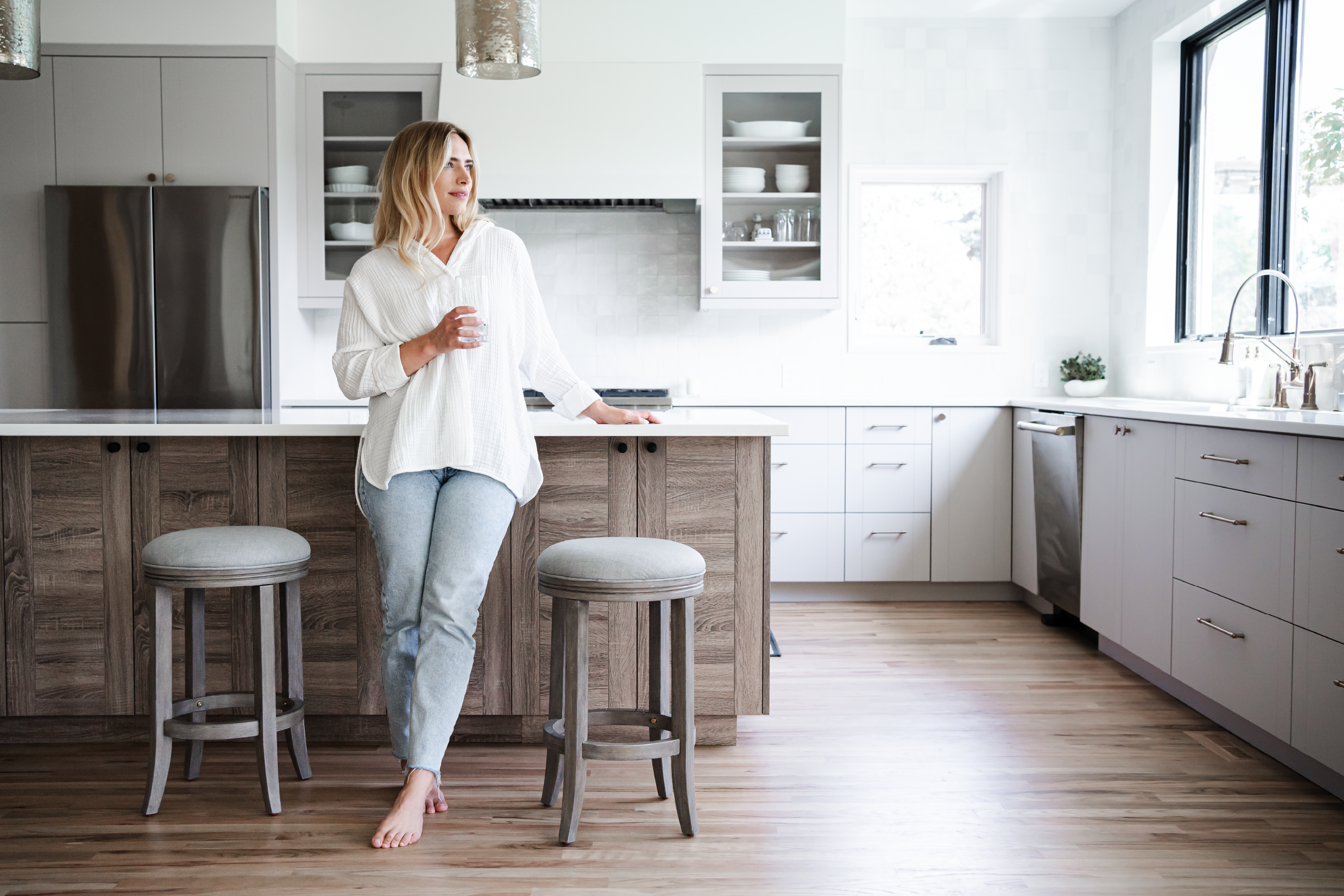 26" Eva Counter Height Kitchen Stool - Reclaimed Oak Finish with Ash Grey Fabric Upholstery in Stools by Maven Lane
