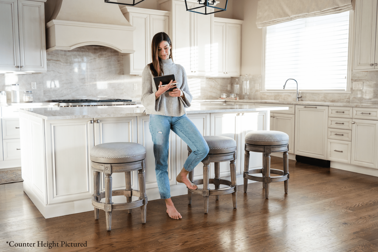 31" Pullman Backless Bar Stool in Reclaimed Oak Finish with Ash Grey Fabric Upholstery in Stools by Maven Lane