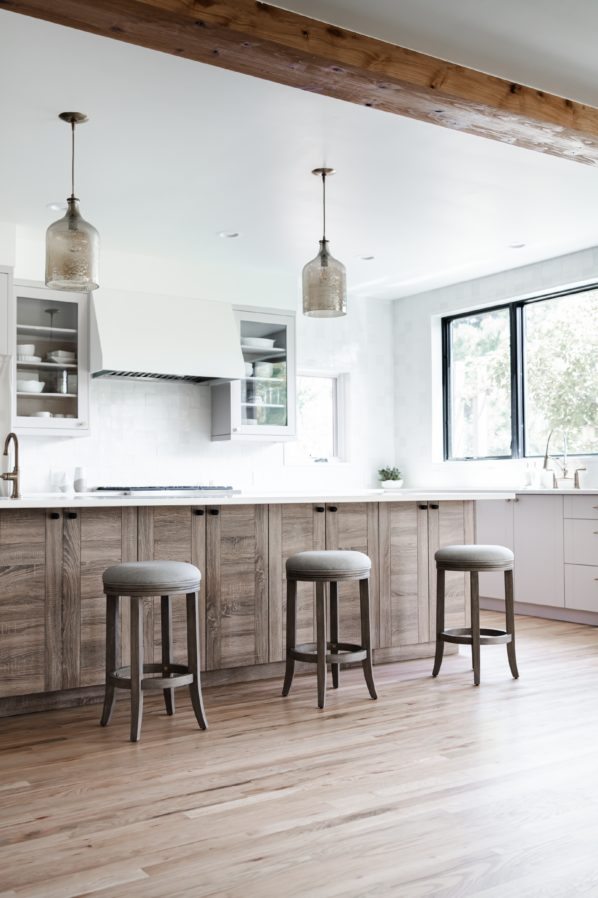 26" Eva Counter Height Kitchen Stool - Reclaimed Oak Finish with Ash Grey Fabric Upholstery in Stools by Maven Lane