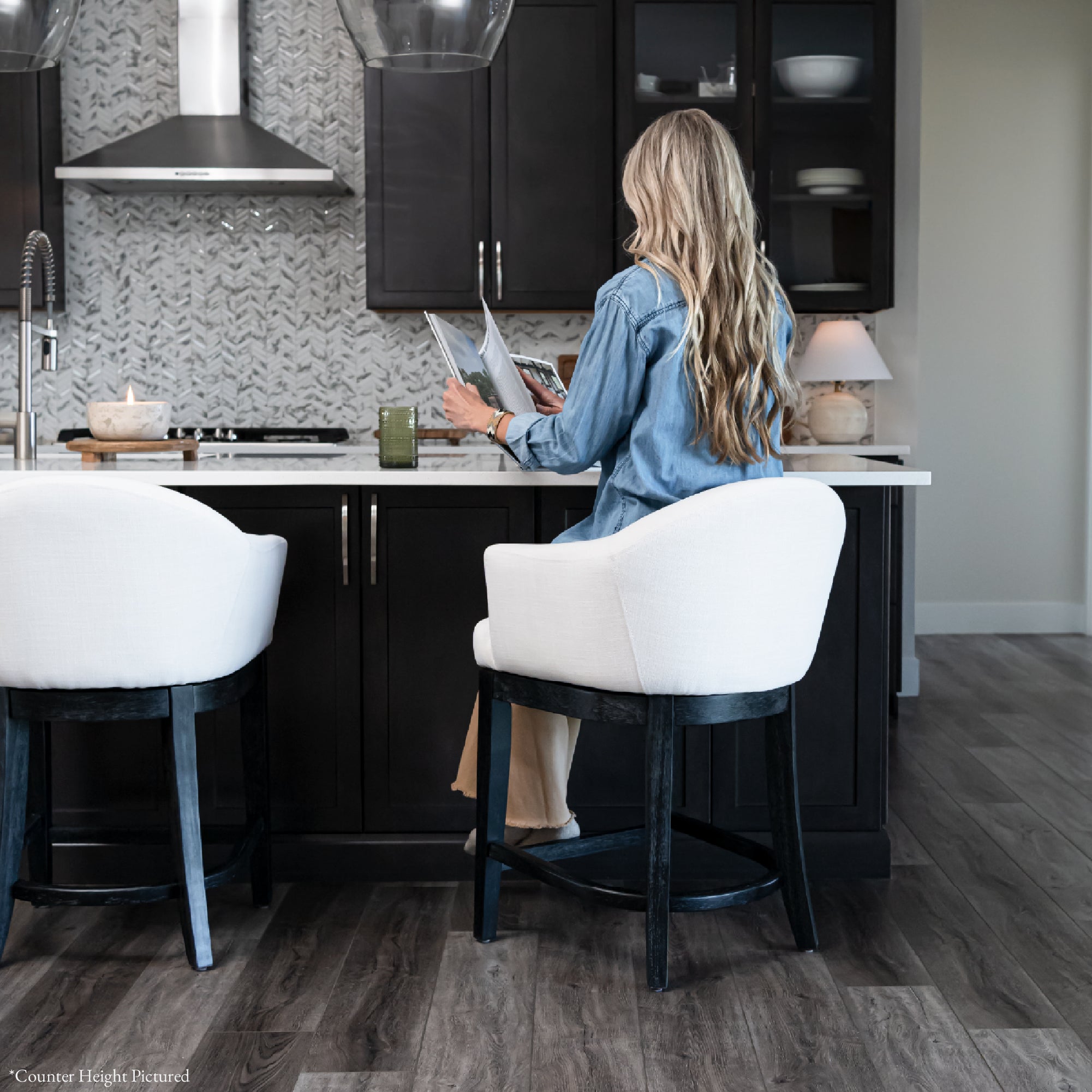 30" Isabella Swivel Bar Stool in Aged Black Finish with Snow White Fabric in Stools by Maven Lane