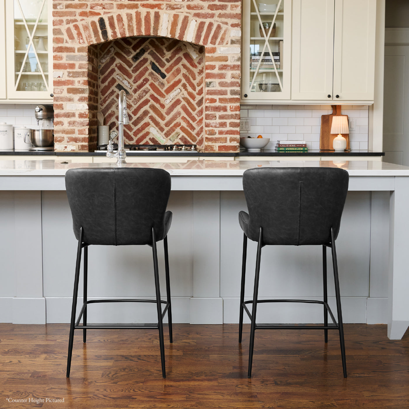 31" Naomi Bar Stool in Black Finish with Dark Grey Faux Leather (Set of 4) in Stools by Maven Lane