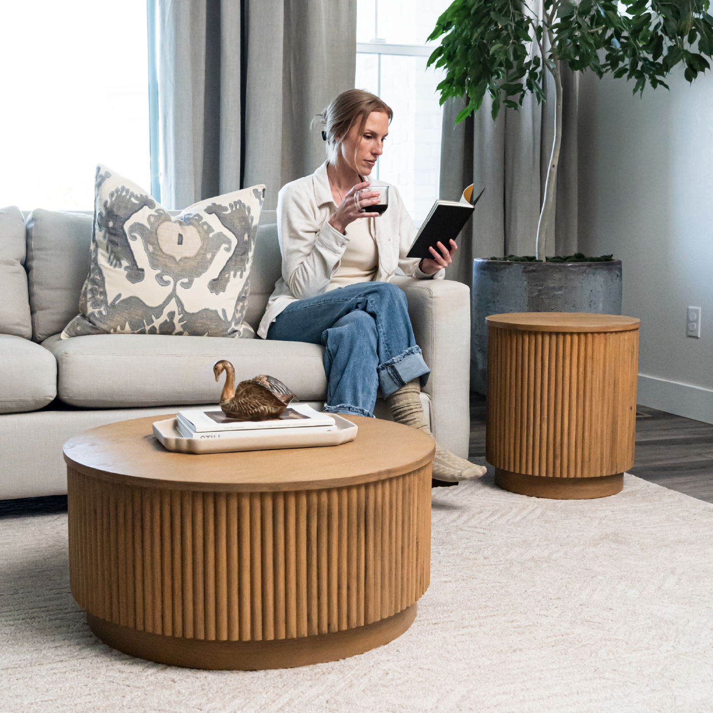 Dallas Round Side Table in Aged Natural
