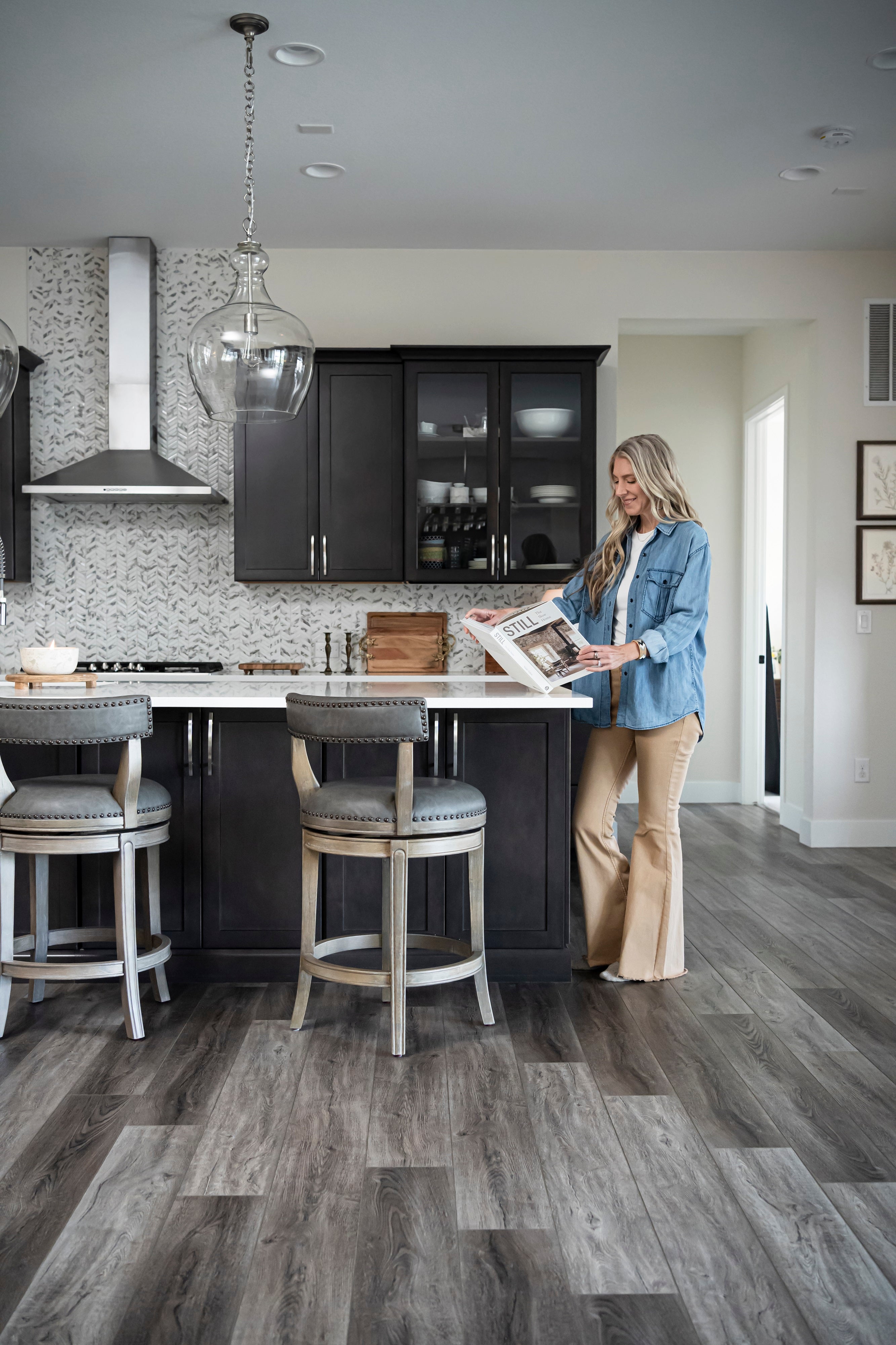 Alexander Swivel Counter Height Kitchen Stool - Reclaimed Oak Finish with Ronan Stone Vegan Leather