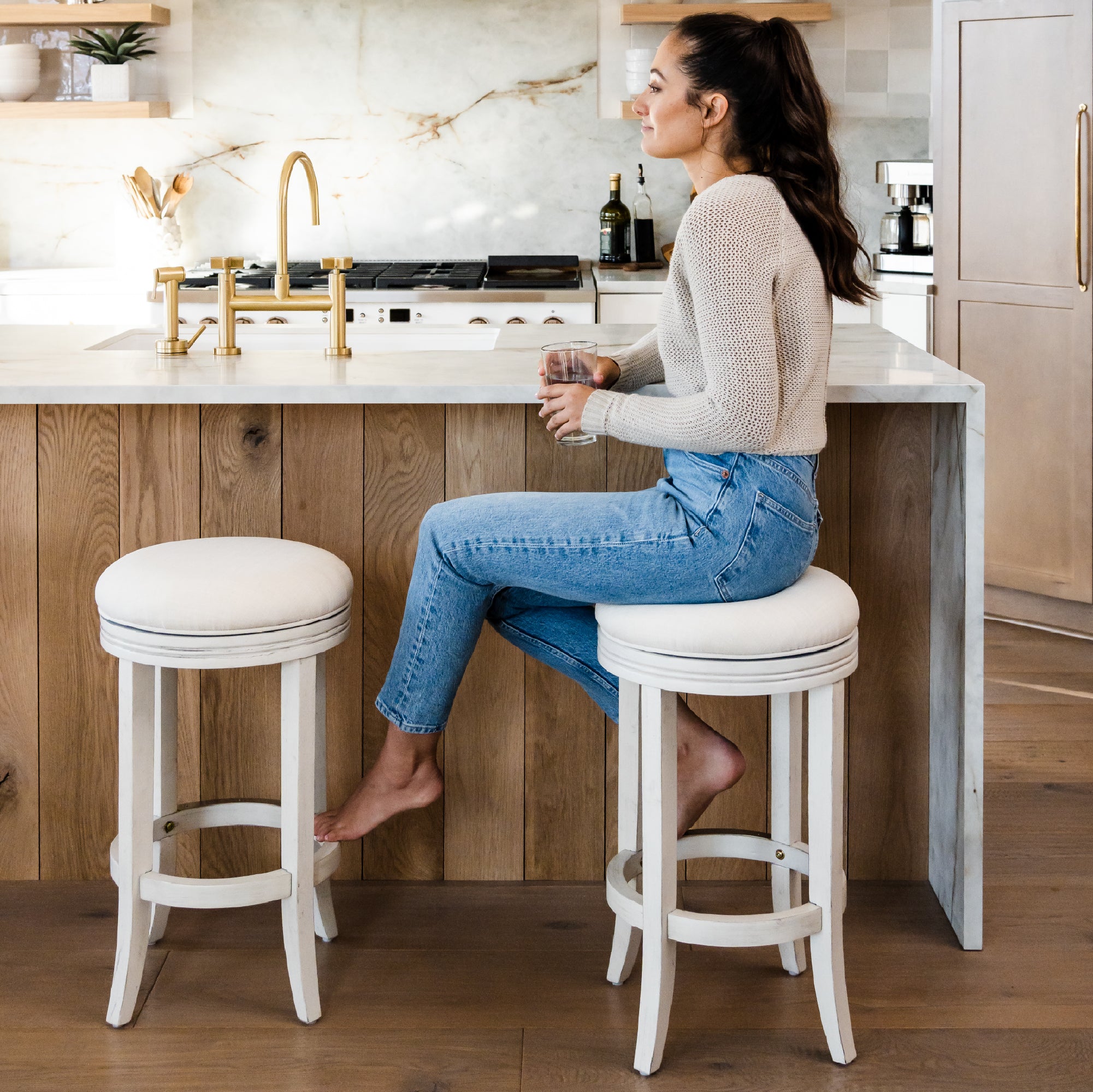 26" Eva Counter Height Kitchen Stool - White Oak Finish with Natural Fabric Upholstery in Stools by Maven Lane