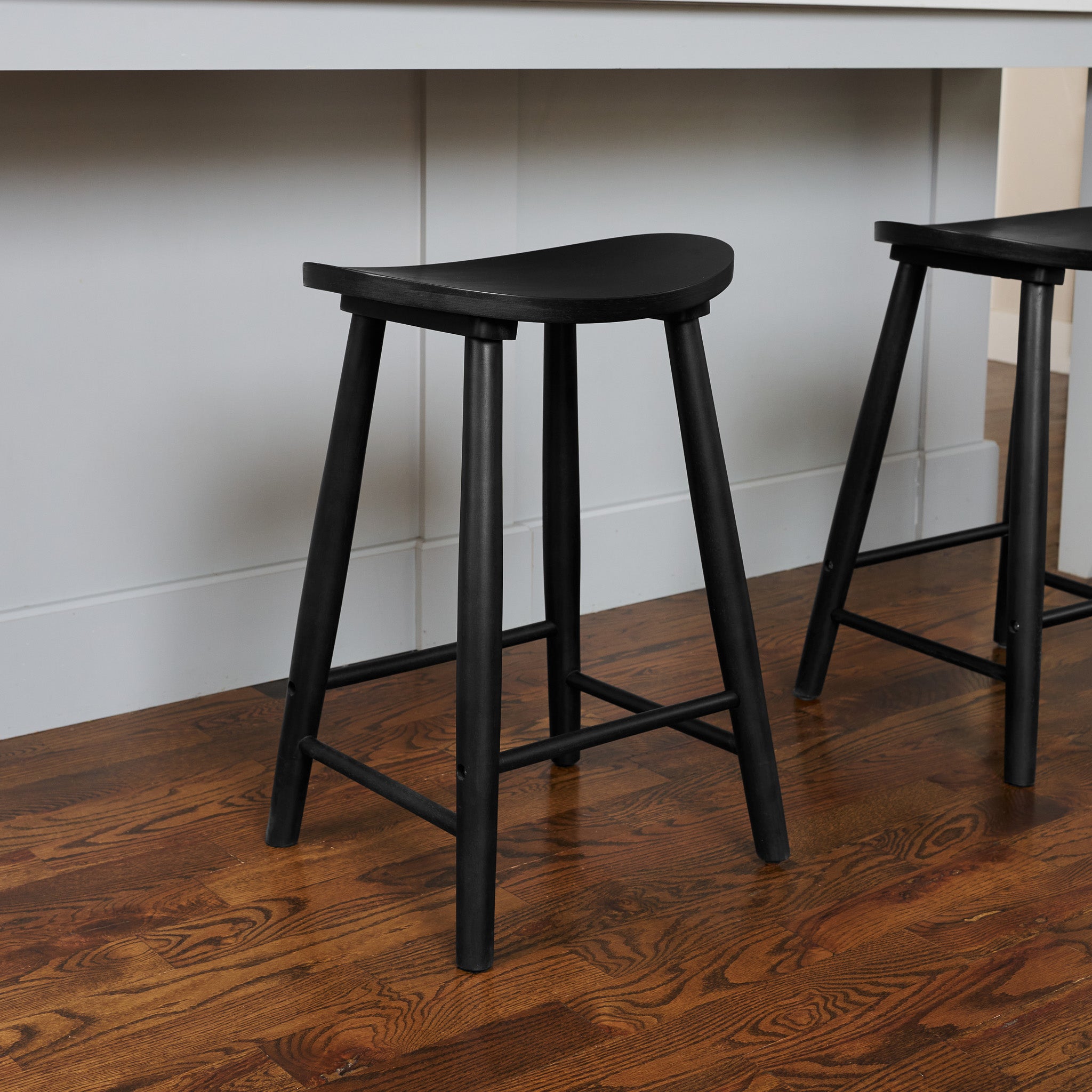 25" Luna Counter Stool in Black Finish