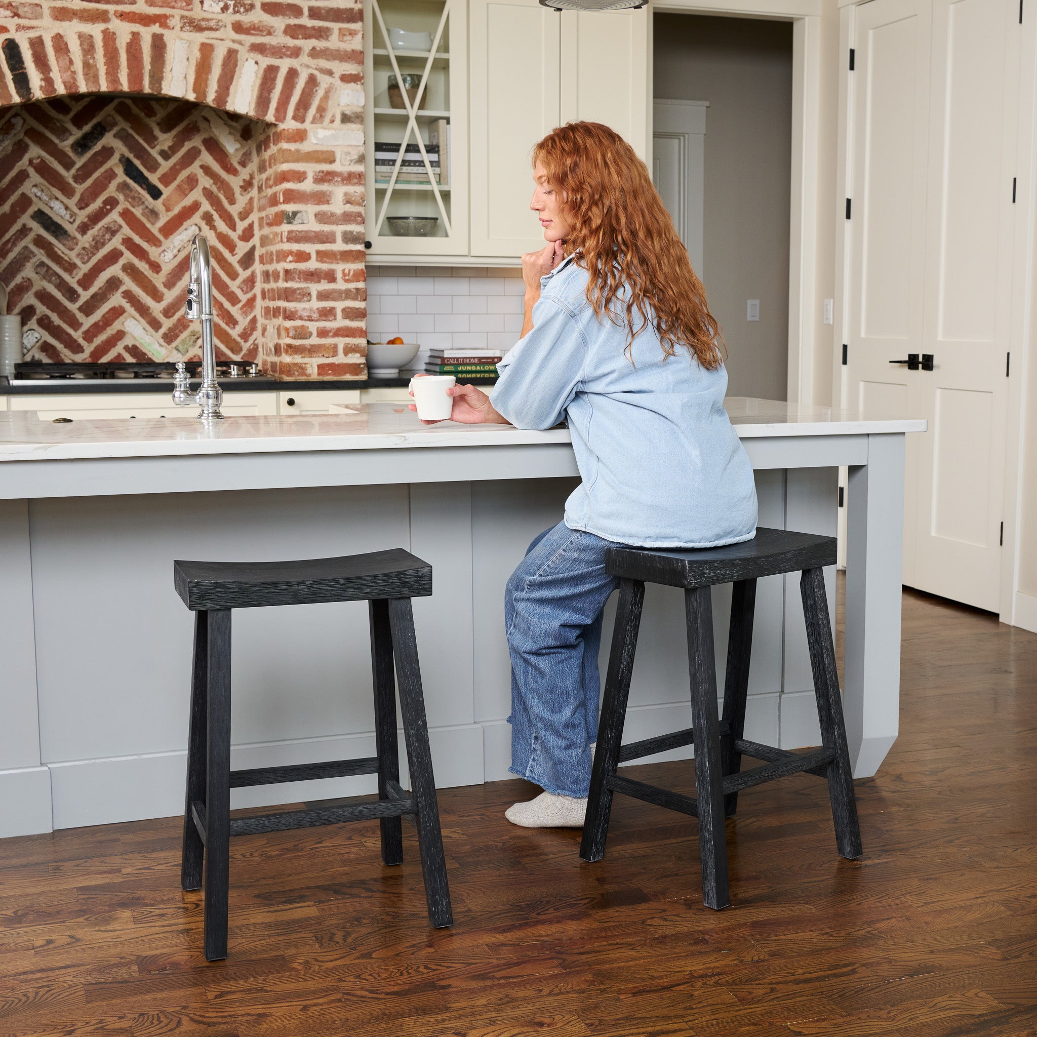 26" Vincent Counter Stool in Black Finish (Set of 4) in Stools by Maven Lane