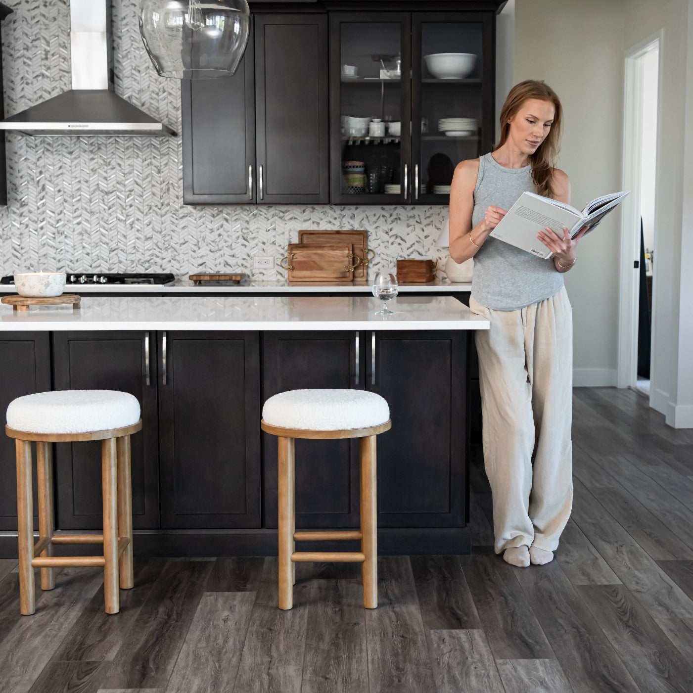 26" Clara Counter Stool in Natural Finish with White Fabric Upholstery in Stools by Maven Lane