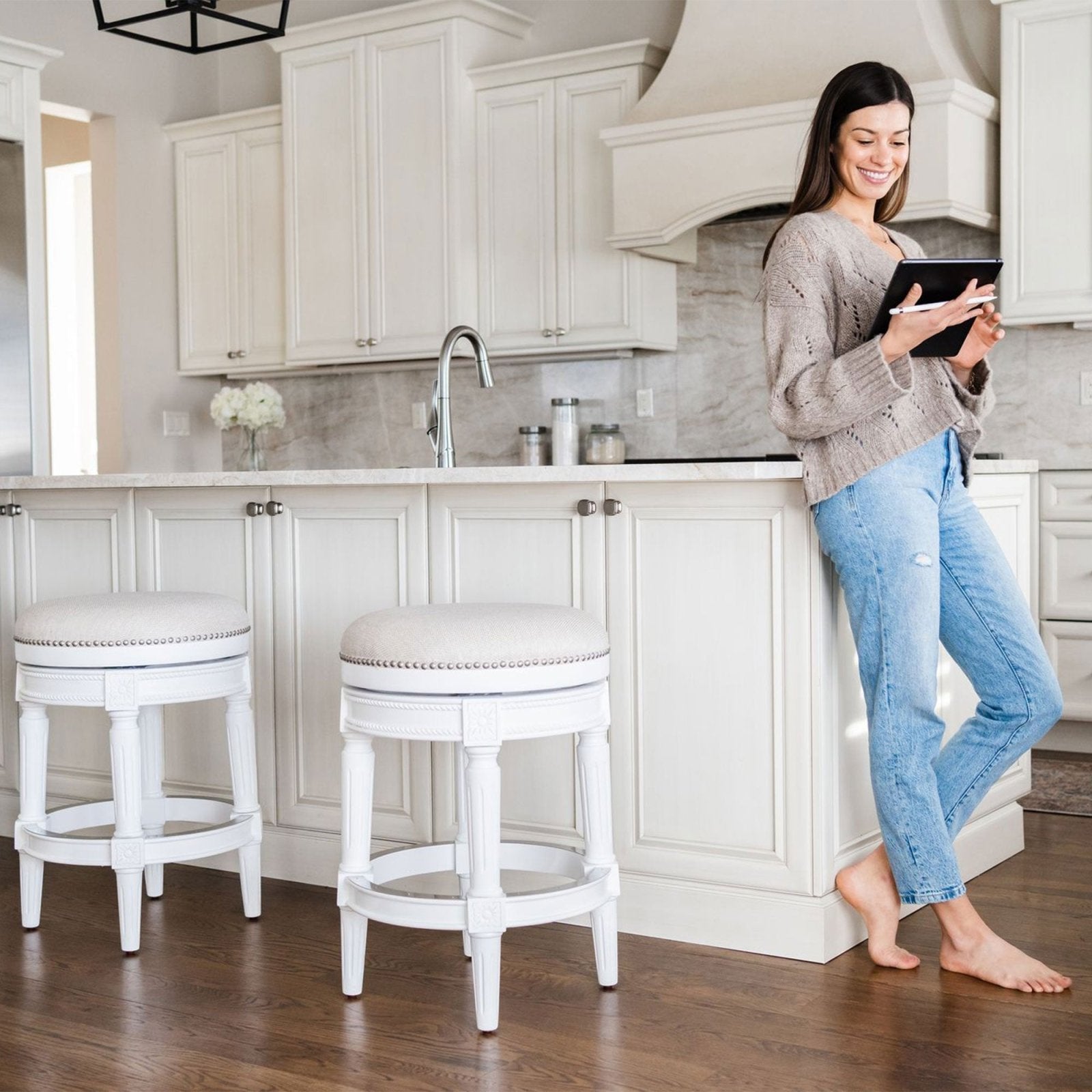 Pullman Backless Bar Stool In Alabaster White Finish With Cream Fabric Upholstery in Stools by Maven Lane