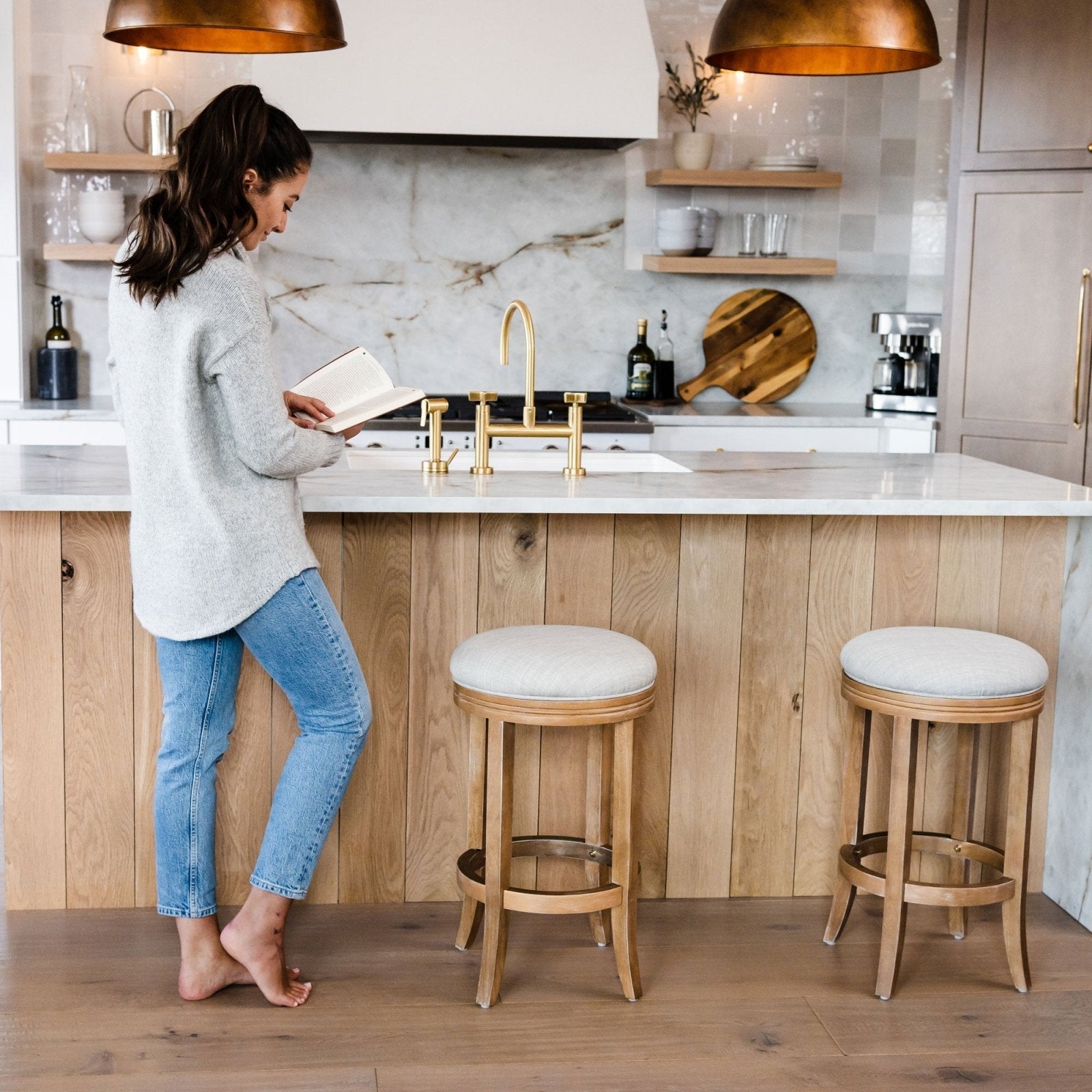 Round backless bar stools hot sale